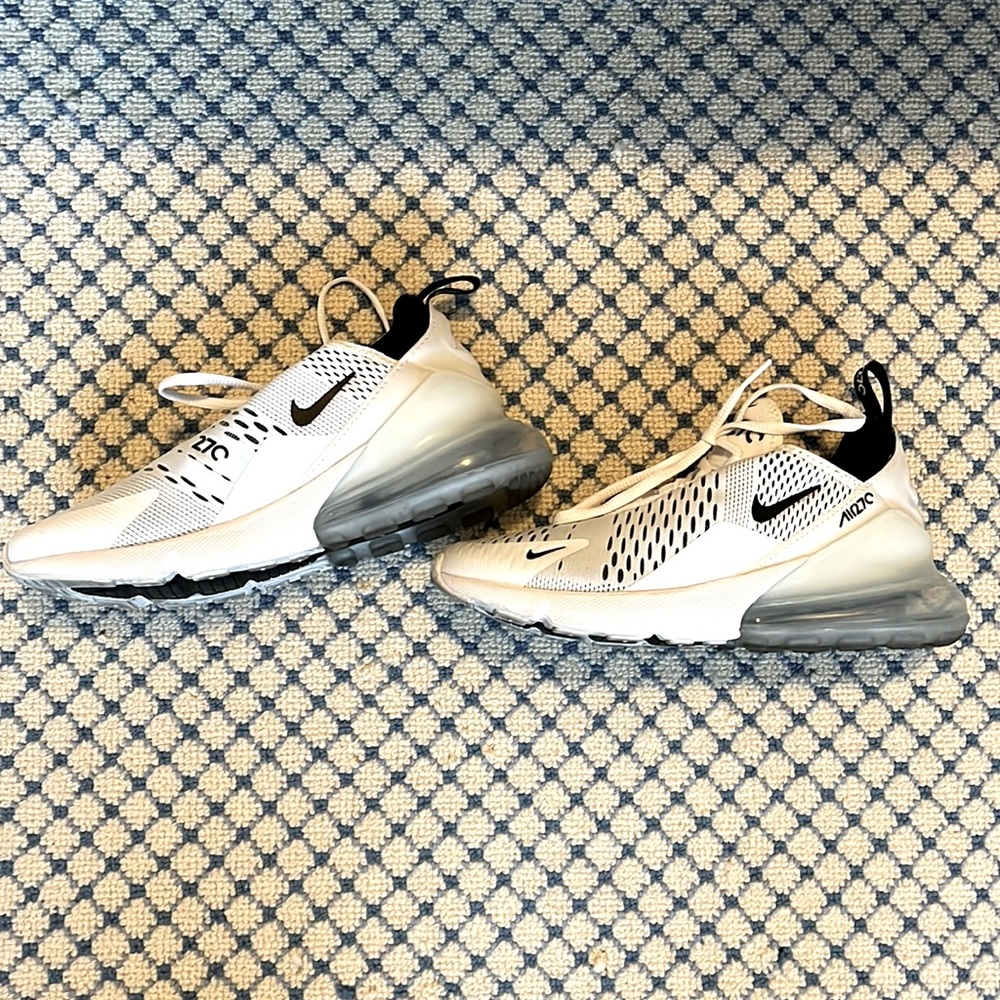 Nike Air Max 270 sneakers. Women’s size 7
